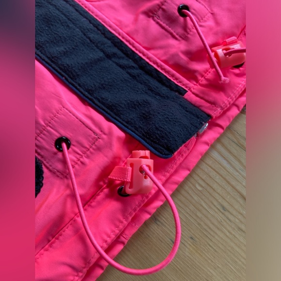 Brooks Women's Nightlife Essential Run Vest Bright Pink/ Anthracite Small EUC - Picture 10 of 14